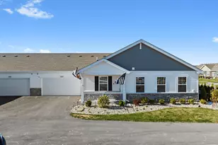 1071 Williamsburg St, Pingree Grove, IL 60140 - Photo 24