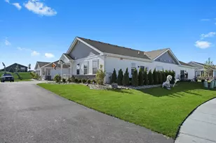 1071 Williamsburg St, Pingree Grove, IL 60140 - Photo 28