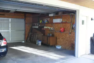 2136 N 74th Ct, Elmwood Park, IL 60707 - Photo 20