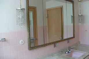 2136 N 74th Ct, Elmwood Park, IL 60707 - Photo 16