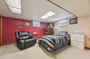 820 School Ave, Matteson, IL 60443 - Photo 32