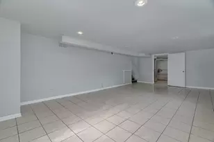 16364 California Ave, Markham, IL 60428 - Photo 14