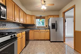 16610 76th Ave, Tinley Park, IL 60477 - Photo 6