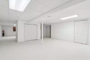 2060 Lyndhurst Ln, Aurora, IL 60503 - Photo 24