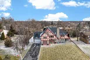 14641 Lavergne Ave., Midlothian, IL 60445 - Photo 2