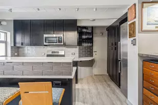 1864 Sherman Ave, Evanston, IL 60201 - Photo 4