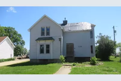 32300 White Street, Kirkland, IL 60146 - Photo 1