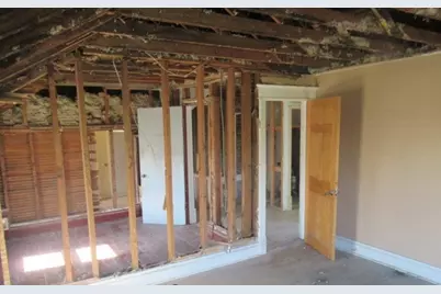 32300 White Street, Kirkland, IL 60146 - Photo 12