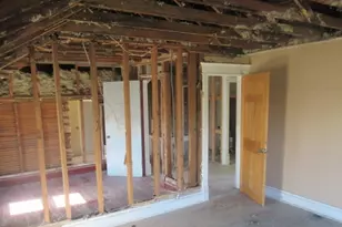 32300 White St, Kirkland, IL 60146 - Photo 12