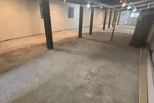 1242 S Sawyer Ave, Chicago, IL 60623 - Photo 22