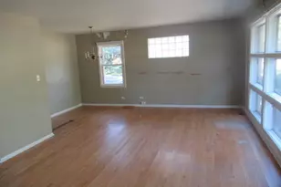 245 Nora Ave, Glenview, IL 60025 - Photo 2