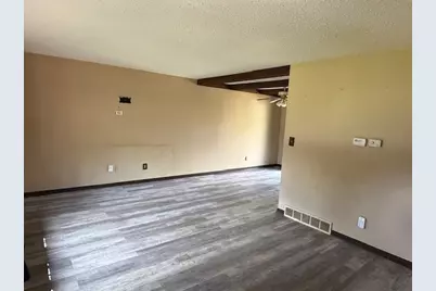 7503 Windsor Avenue, Spring Grove, IL 60081 - Photo 4