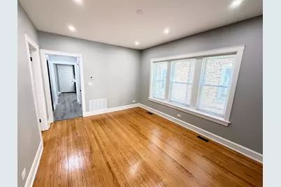 4838 W Addison Street #1F, Chicago, IL 60641 - Photo 6