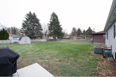 17 N Weston Avenue, Elgin, IL 60123 - Photo 20