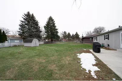 17 N Weston Avenue, Elgin, IL 60123 - Photo 26