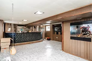 8040 S Clyde Ave, Chicago, IL 60617 - Photo 28