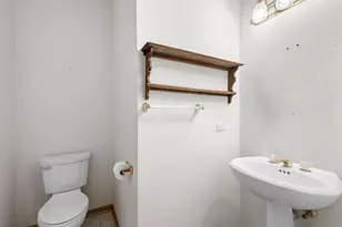 21629 Kent Ct, Frankfort, IL 60423 - Photo 8