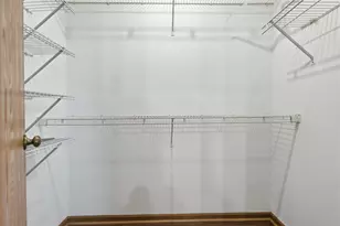 1297 Woodlake Dr, Carol Stream, IL 60188 - Photo 28