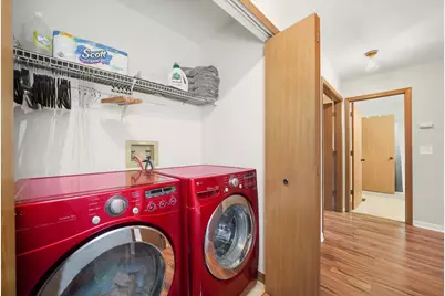 144 Spring Court N, Carpentersville, IL 60110 - Photo 26