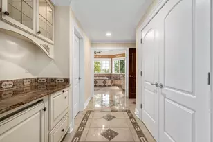 817 Lakeview Ln, Burr Ridge, IL 60527 - Photo 46