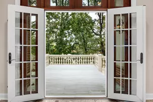 817 Lakeview Ln, Burr Ridge, IL 60527 - Photo 32