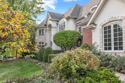 817 Lakeview Lane, Burr Ridge, IL 60527 - Photo 10