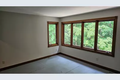 5226 Parliament Place, Rockford, IL 61107 - Photo 26