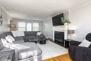 119 N Main St, Glen Ellyn, IL 60137 - Photo 8