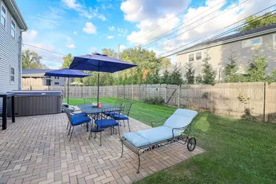 119 N Main Street, Glen Ellyn, IL 60137 - Photo 22