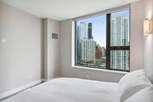 501 N Clinton St, Chicago, IL 60654 - Photo 16