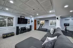 3N943 Walt Whitman Rd, Saint Charles, IL 60175 - Photo 32