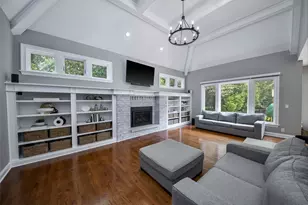 3N943 Walt Whitman Rd, Saint Charles, IL 60175 - Photo 14