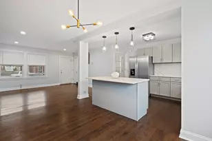 9534 S Avalon Ave, Chicago, IL 60628 - Photo 2