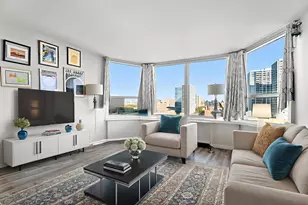 720 W Gordon Terrace, Chicago, IL 60613 - Photo 4