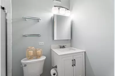 720 W Gordon Terrace #14G, Chicago, IL 60613 - Photo 10