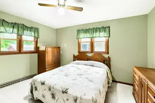 405 Baldwin Ave, Waukegan, IL 60085 - Photo 8