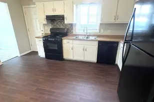 283 Luella Ave, Calumet City, IL 60409 - Photo 8