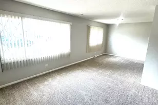 283 Luella Ave, Calumet City, IL 60409 - Photo 4