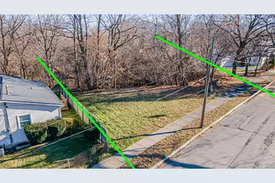 305 Besley Place, Waukegan, IL 60085 - Photo 2