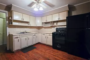 51 50th Ave, Bellwood, IL 60104 - Photo 6