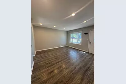 3614 Wheelwood Court, Hazel Crest, IL 60429 - Photo 8