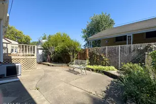 8636 40th St, Lyons, IL 60534 - Photo 42