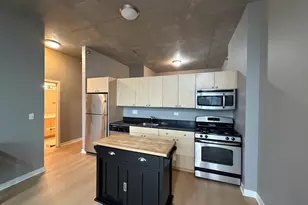 235 W Van Buren St, Chicago, IL 60607 - Photo 2