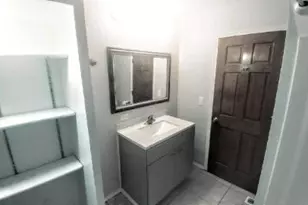 2 Tower Ct, Downers Grove, IL 60516 - Photo 10