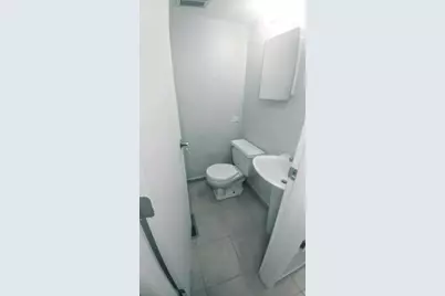 2 Tower Court, Downers Grove, IL 60516 - Photo 8