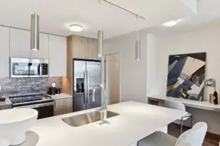 350 N Canal St, Chicago, IL 60606 - Photo 6