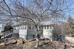 102 E Lincoln St, Pesotum, IL 61863 - Photo 2