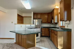 7561 W Judson Rd, Polo, IL 61064 - Photo 4