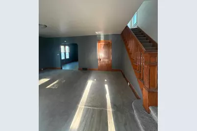 1218 S State Avenue, Freeport, IL 61032 - Photo 2