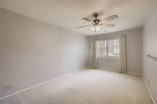 707 W Central Rd, Mount Prospect, IL 60056 - Photo 8